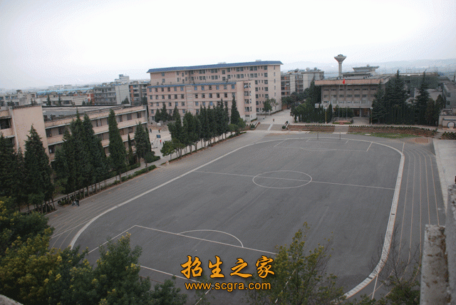 学校操场